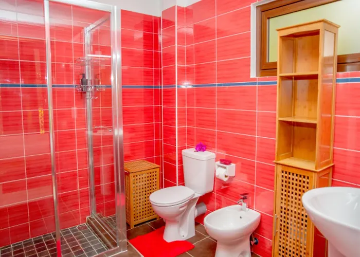 Appartement Charming With Mountain View, Au Cap, 70 M² *